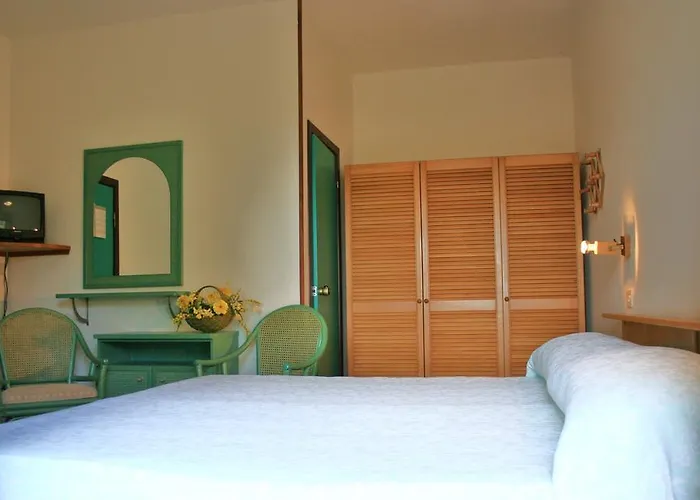 فندق Maristella 3*